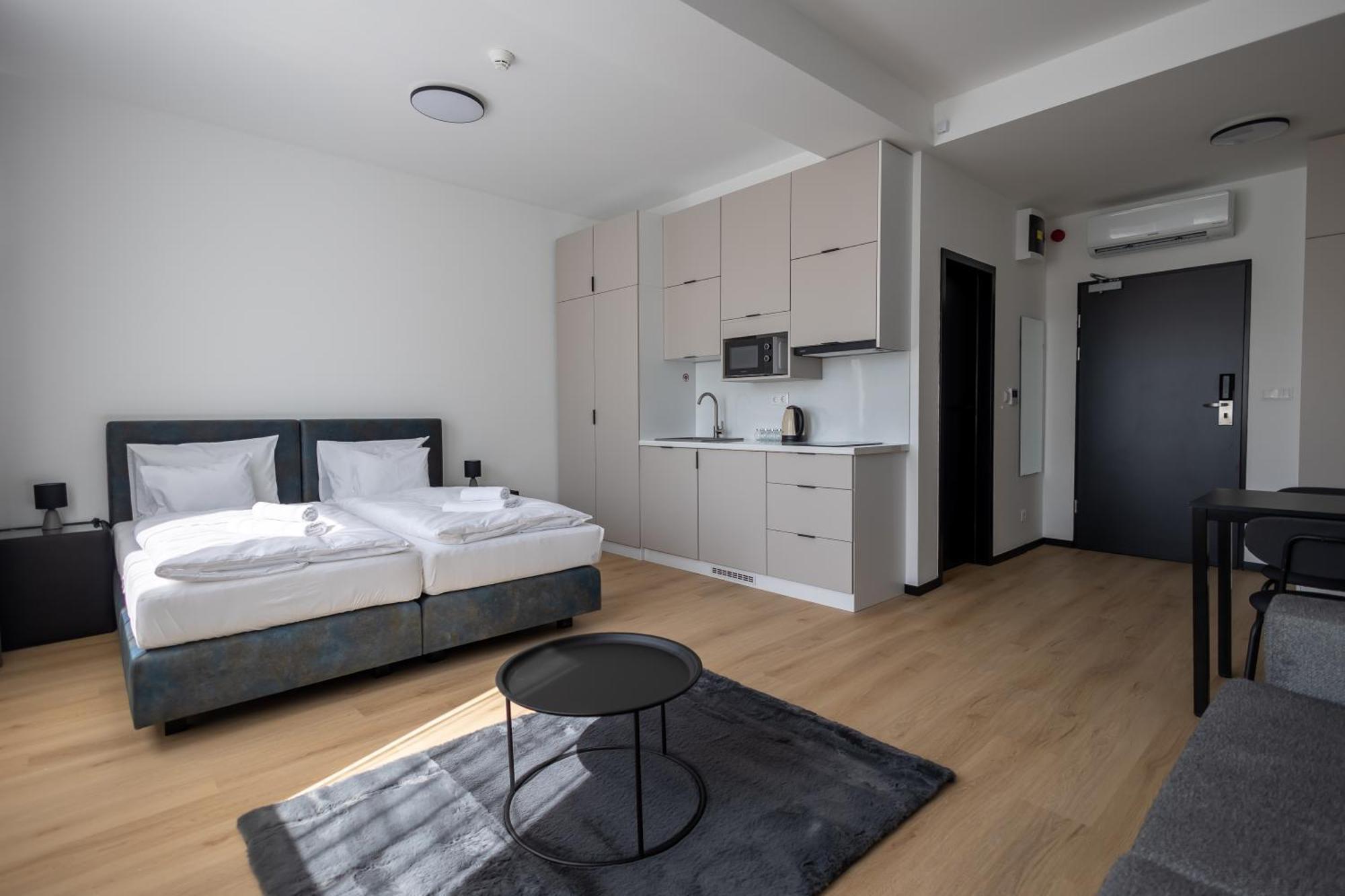 Central Residence Apartmanok Miskolc Exterior photo